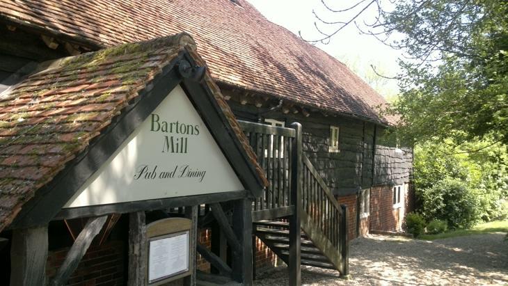 Bartons Mill Pub And Dining Hotell Basingstoke Exteriör bild